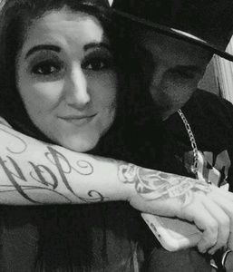 Meet your Posher, Jaysa